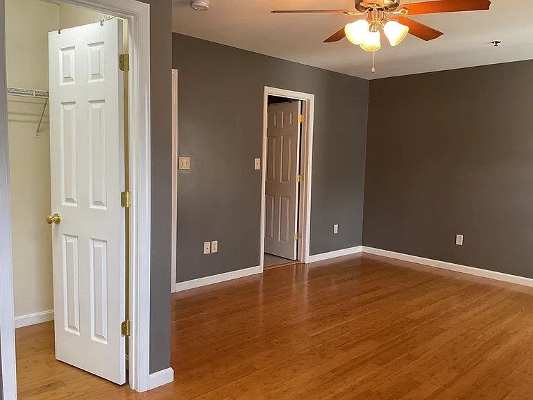1703 Susquehanna St — Photo 23