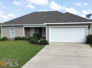 101 Long Pines Cir, East Dublin, GA 31027