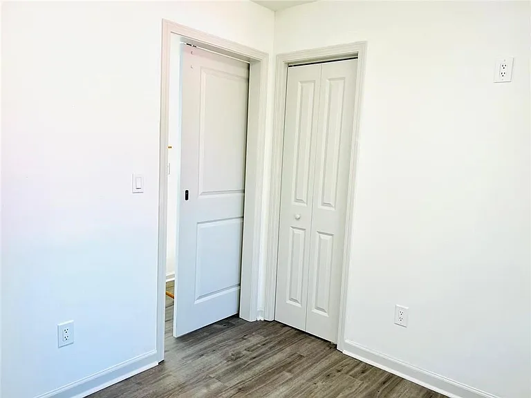 1122 Elaine Dr #A — Photo 11