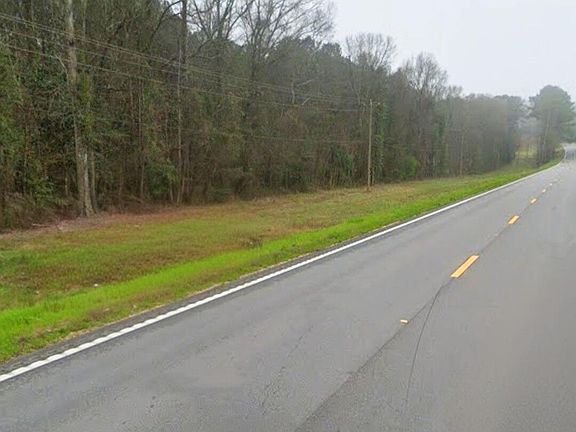 4th image of 0 Highway 35