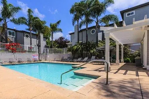 Swimming pool and hot spa