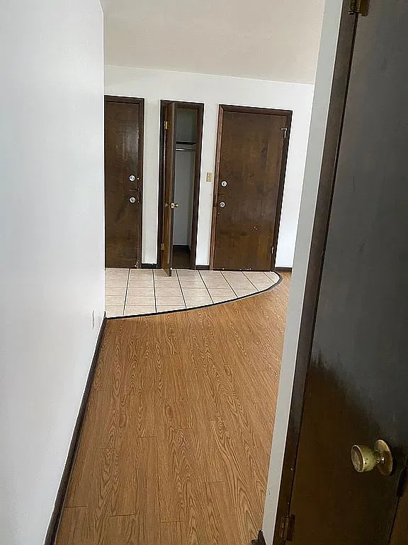2 bed, 700 sqft, $1,250 — Photo 2