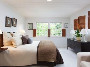 1133 Holman Rd, Oakland, CA 94610