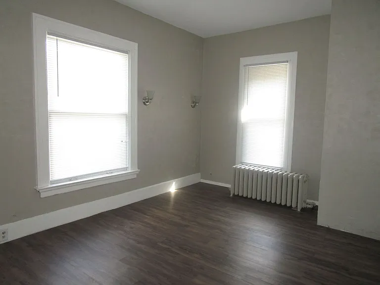 708 W. Jackson — Photo 9