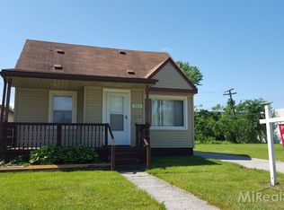 13642 Hendricks Ave, Warren, MI 48089