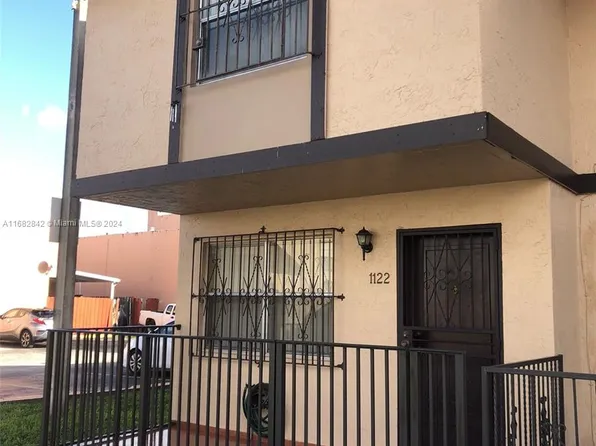1122 W 42nd St #24, Hialeah, FL 33012