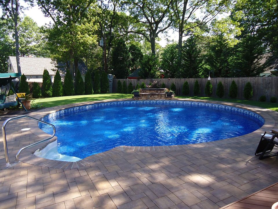 1st image of 11 Songsparrow Ln