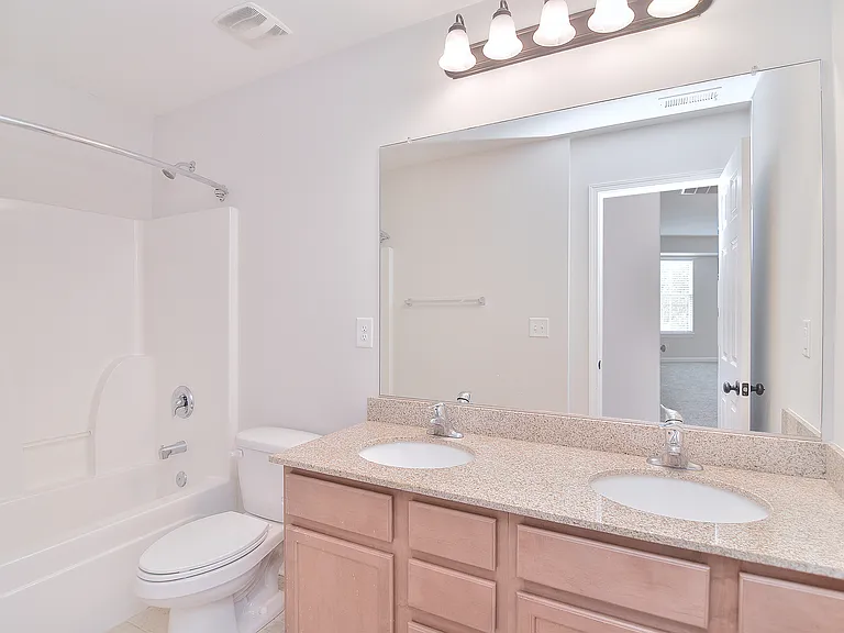5115 Chapel Chase Ln — Photo 32
