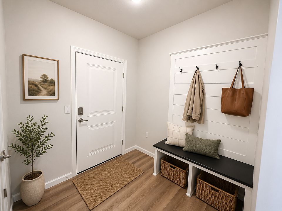 1st image of 301 Main St #28
