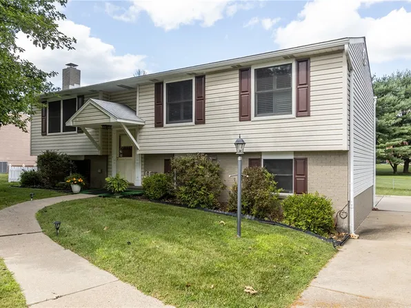 105 Colonial Dr, Sewickley, PA 15143