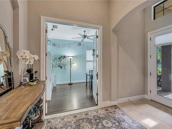 4th image of 10242 Ashbrook Ct