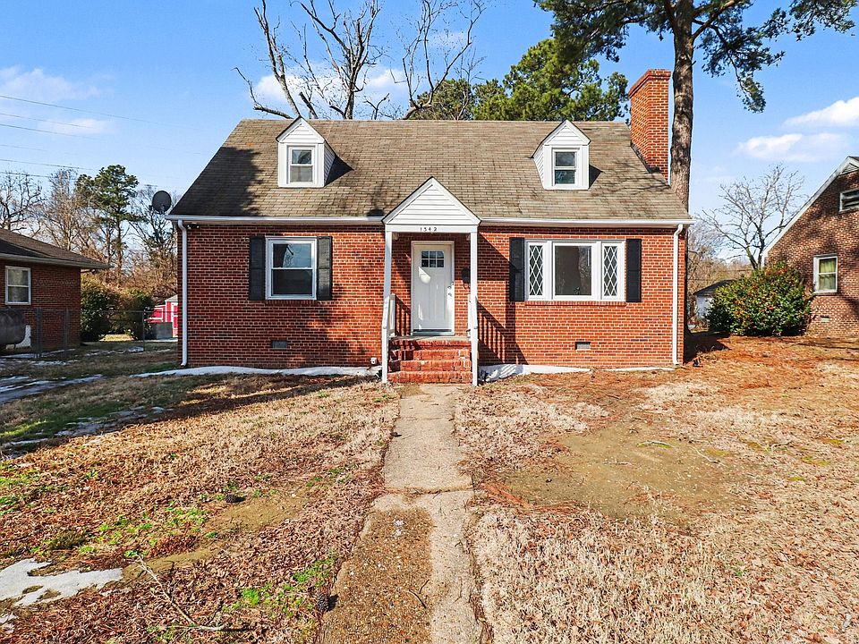 1st image of 1342 Evergreen Ave
