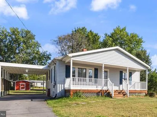 2964 Grace St, Winchester, VA 22601