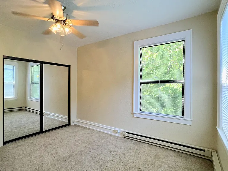 Marcella Apartments — Photo 22