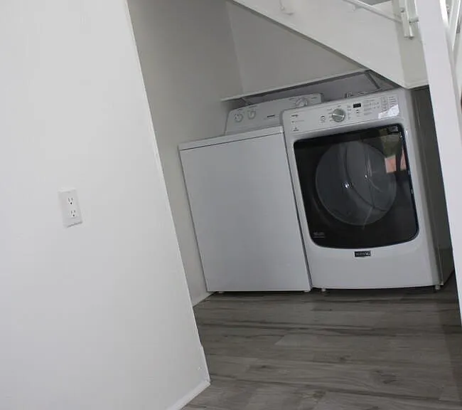 5862 Homeland Rd — Photo 7