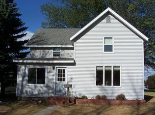 249 E Snelling Ave, Appleton, MN 56208
