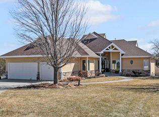 18130 Shasta Ln, Walton, NE 68461