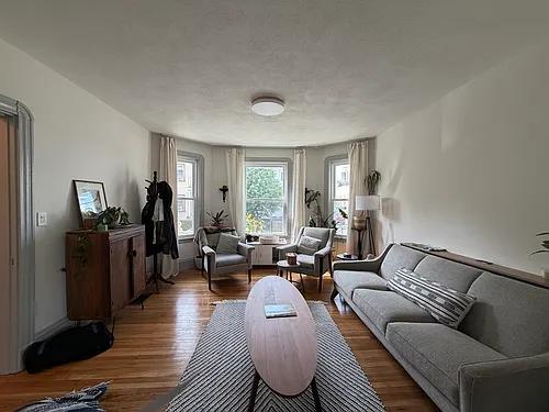 16 Windom St #1 Photo 1
