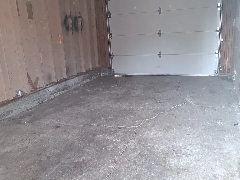 402 N 19th Ave #404 — Photo 8
