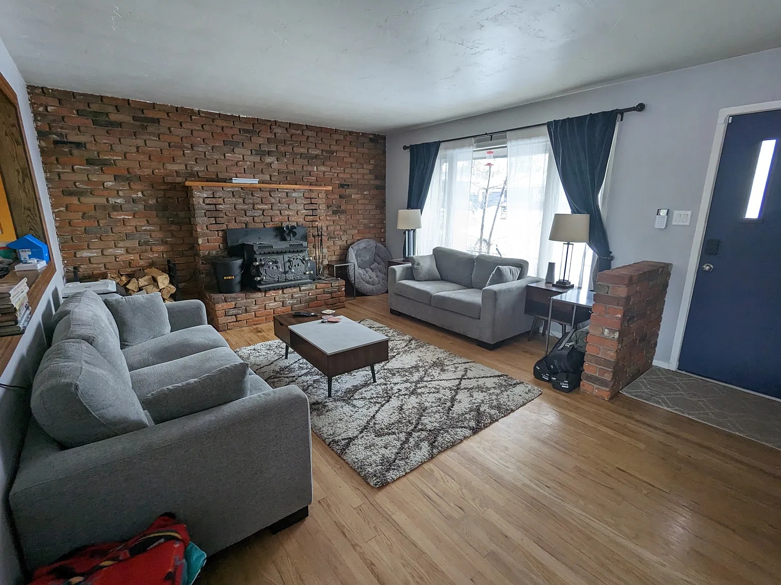 3 bed, 1386 sqft, $1,200 — Photo 3