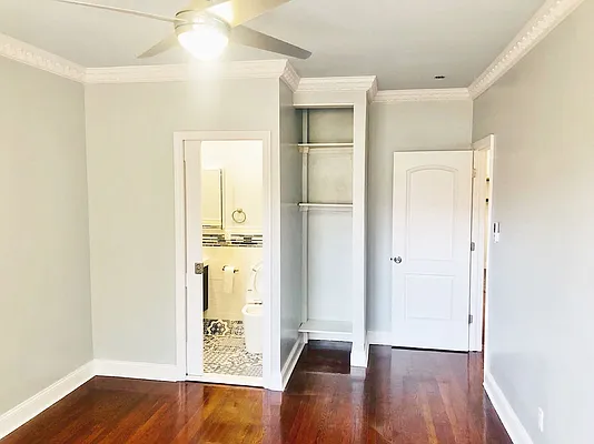 Rented by Azure Realty NY LLC | media 7