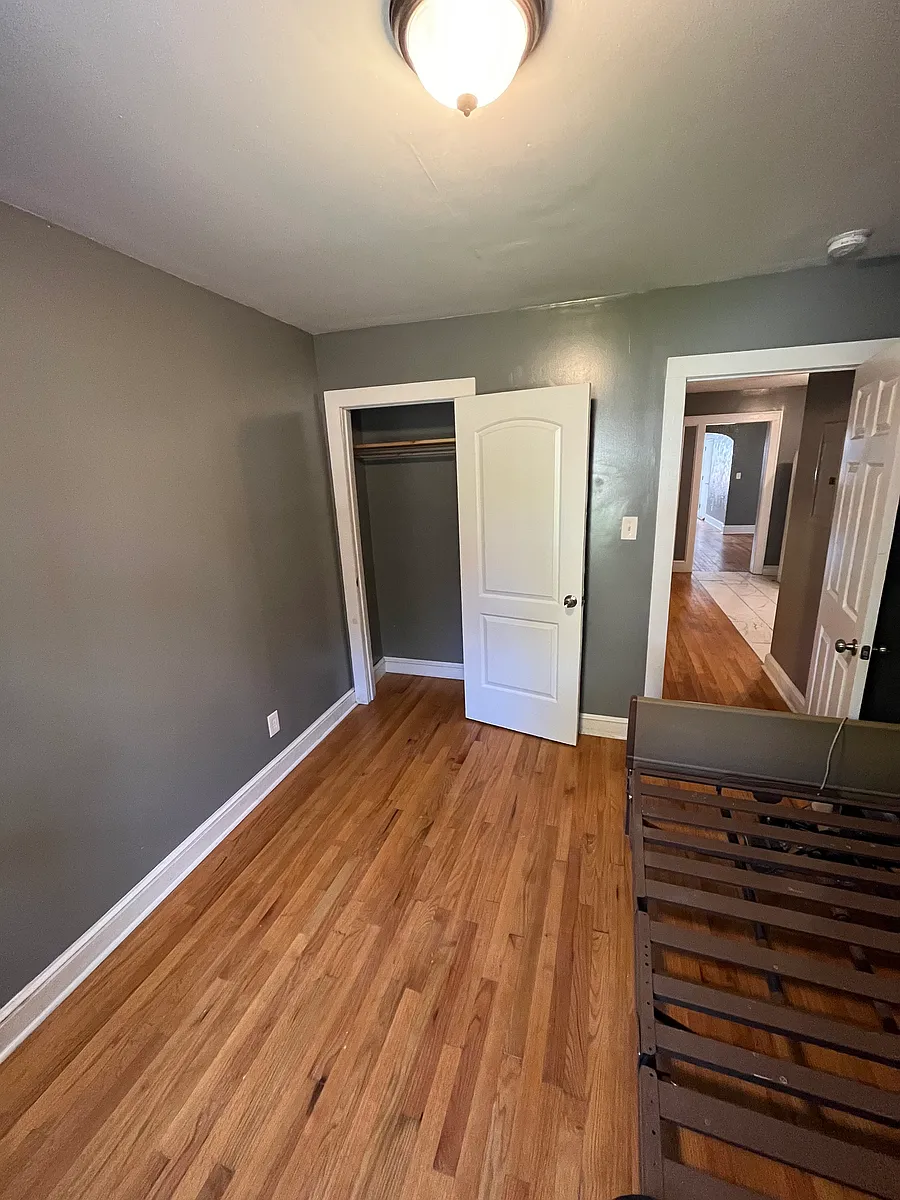 Building Photo - 54 N Bridge St #1