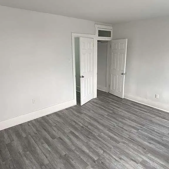 307 W Centre St — Photo 21