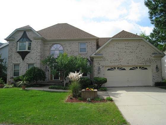 1st image of 1680 Brittany Ln