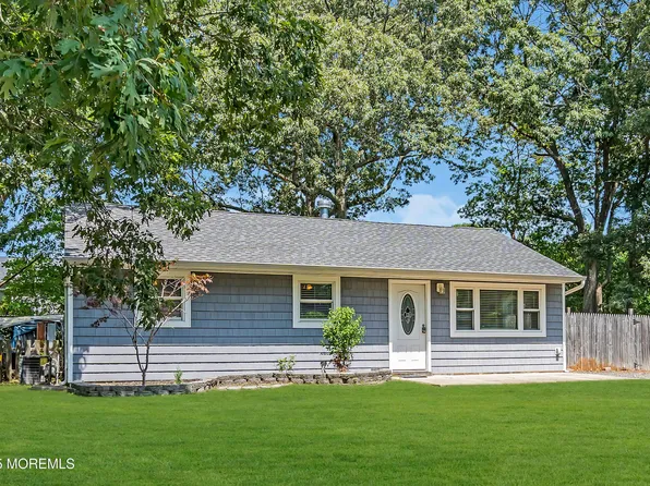 214 Laurel Boulevard, Lanoka Harbor, NJ 08734