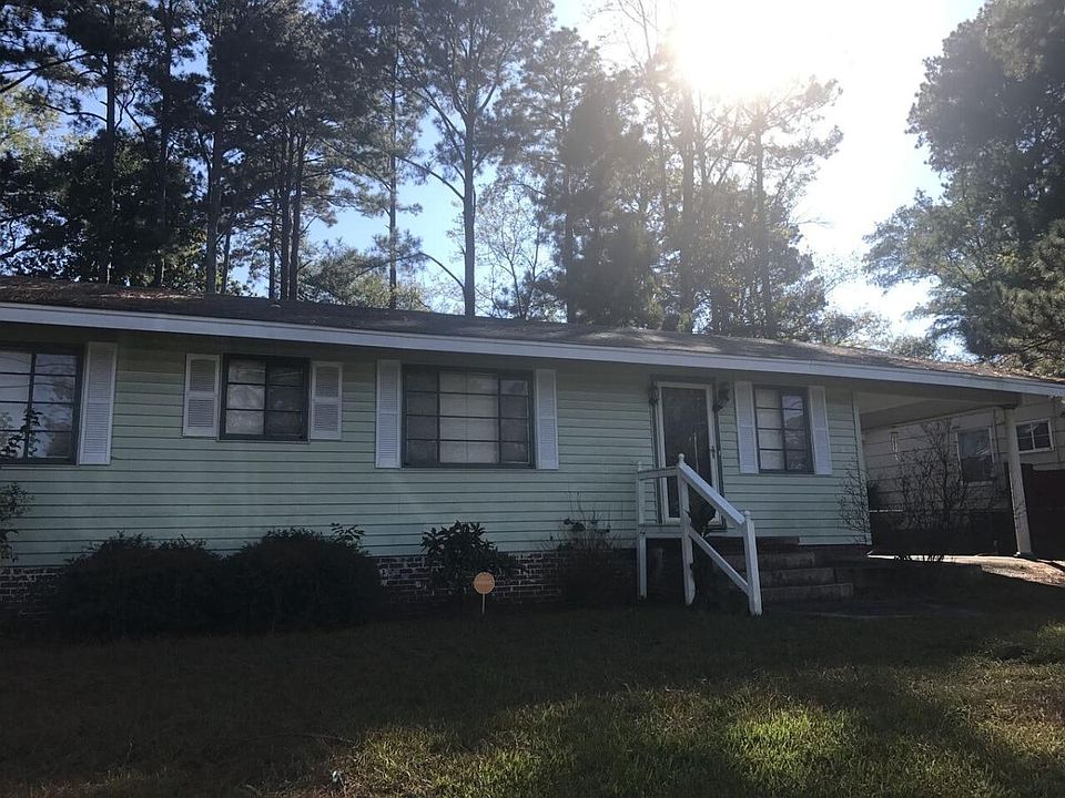 2nd image of 525 Kirkley Dr