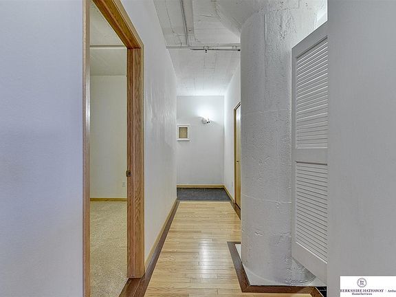 4th image of 1024 Dodge St APT 305