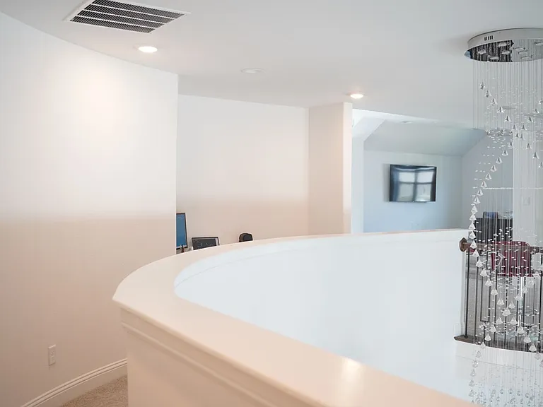 1705 Rodeo Dr — Photo 22