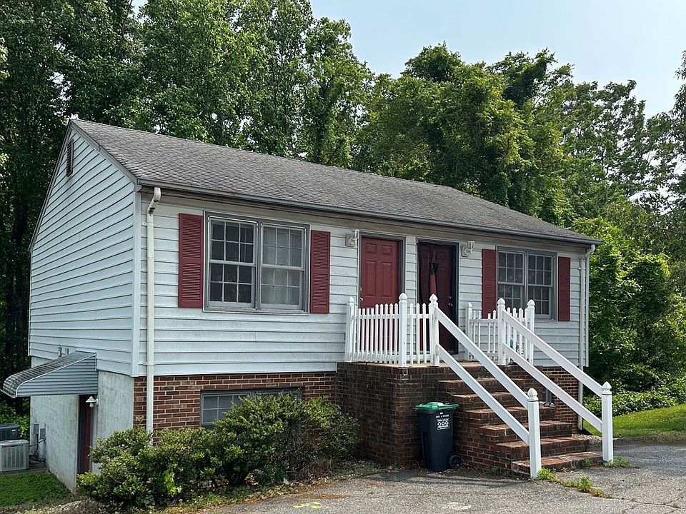 1st image of 19569 Leesville Rd APT C