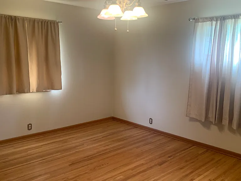 400 S Howe Rd — Photo 33