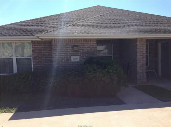 3609 Oldenburg Ct, College Station, TX 77845