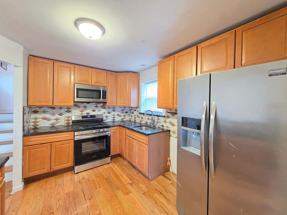 1st image of 1820 79th St Floor 3