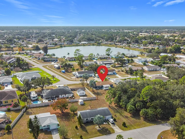 4428 Aladdin Ave — Photo 36
