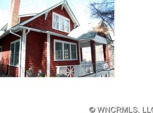 305 Chapman Rd, Black Mountain, NC 28711