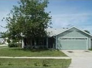 229 Bristol Cir, Sanford, FL 32773