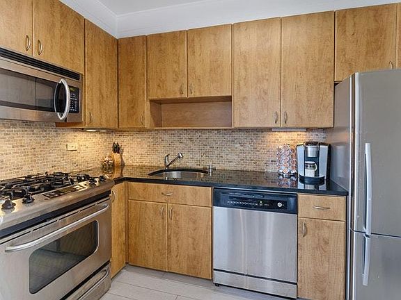 3rd image of 1084 2nd Ave #17K