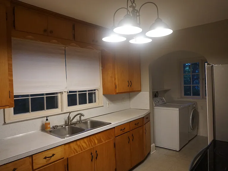20 Devonshire Pl — Photo 10