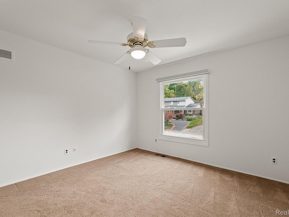 33629 Heritage Hills Dr, photo 20