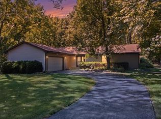 801 & 895 Coal Bank Rd, Saint Louis, MO 63138