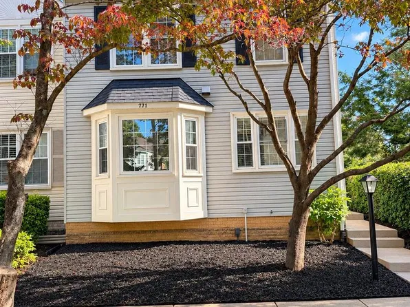 771 Cherry Tree Ln, Warrenton, VA 20186