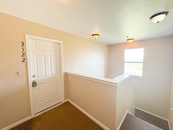 3rd image of 3122 Douglas Fir Dr