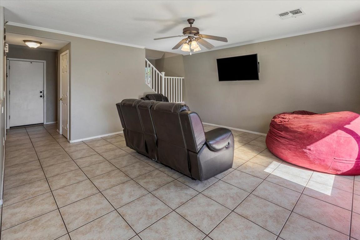 next background image