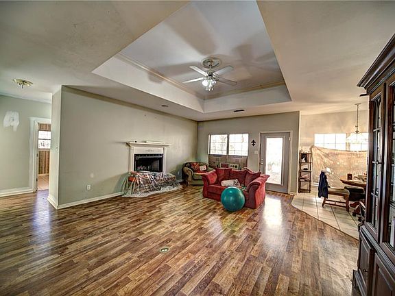 5th image of 140 Shamard Dr