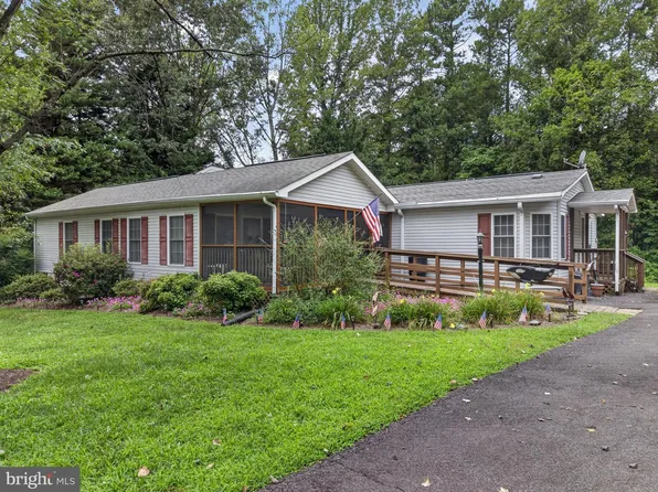 11400 Piney Forest Dr, Bumpass, VA 23024