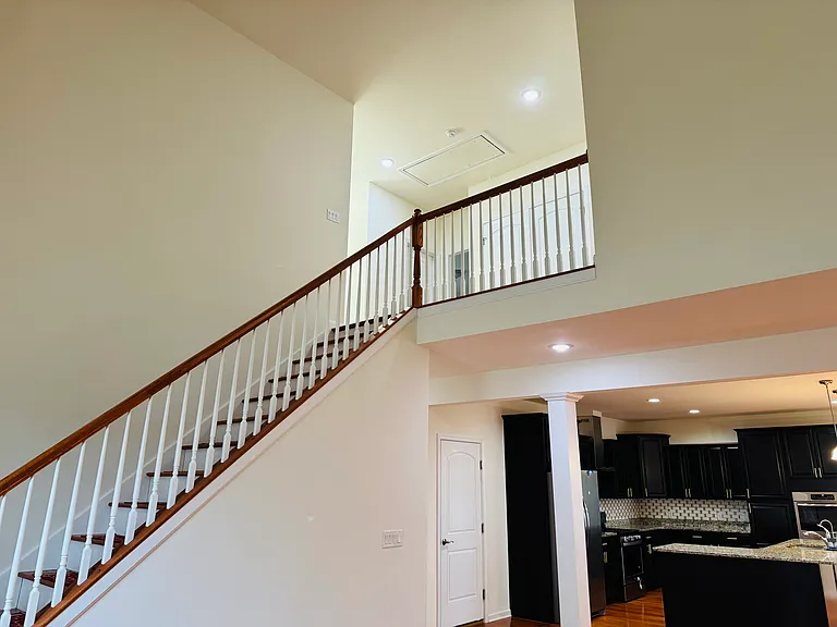 557 W Birdie Ln — Photo 11