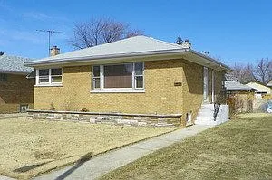 2832 W 99th Pl photo 1